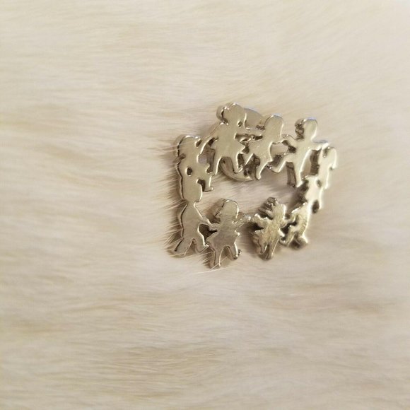 VINtage CTPM Children Lapel Pin 3035 - Picture 3 of 8